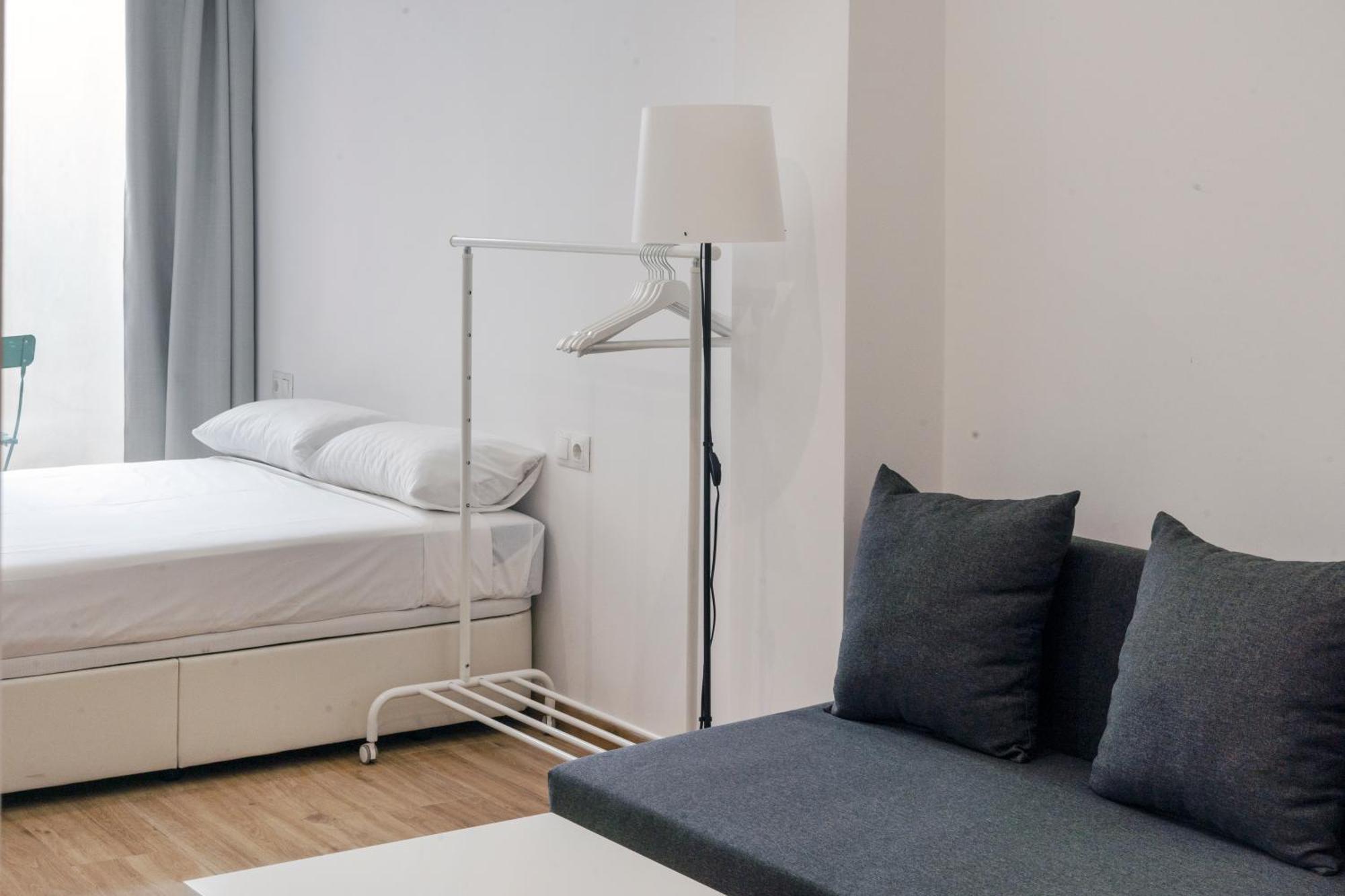 Vlc Host- Fray Pedro Apartment Valencia Exterior photo