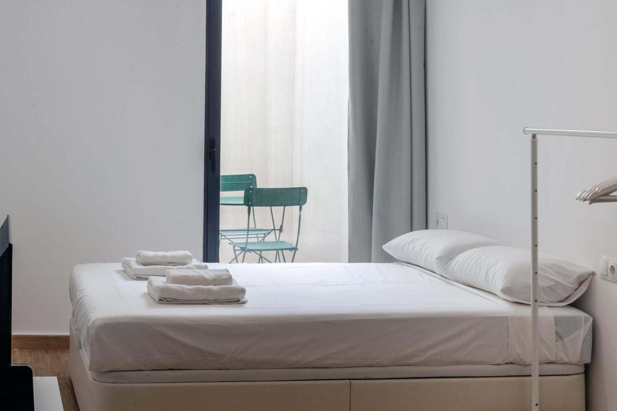 Vlc Host- Fray Pedro Apartment Valencia Exterior photo