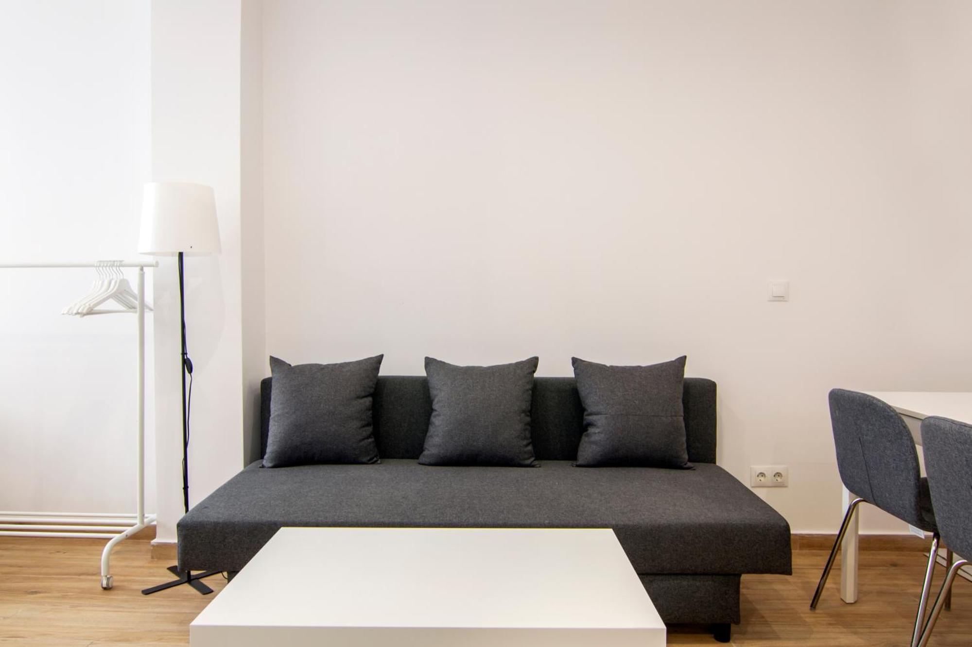 Vlc Host- Fray Pedro Apartment Valencia Exterior photo