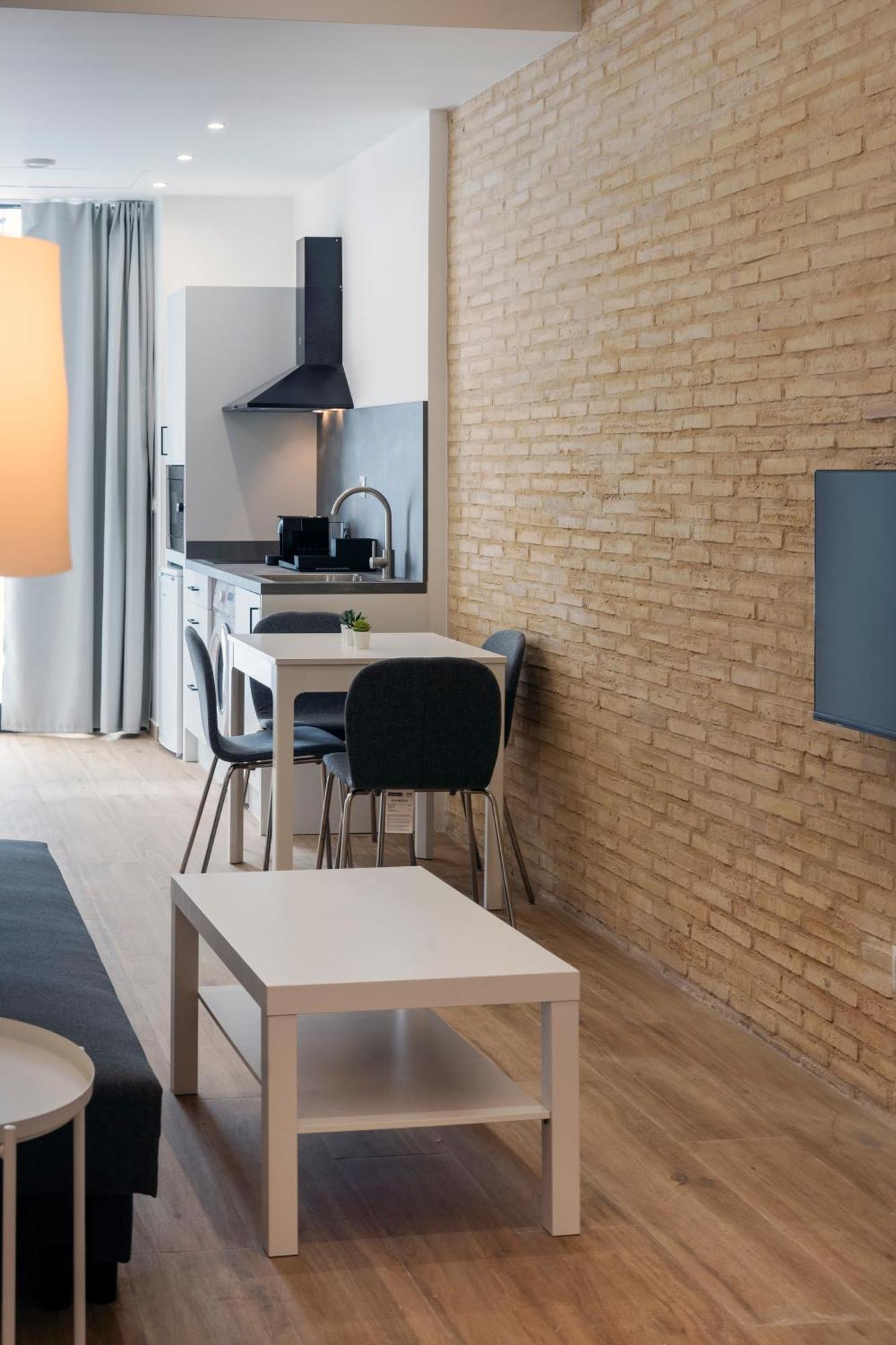 Vlc Host- Fray Pedro Apartment Valencia Exterior photo