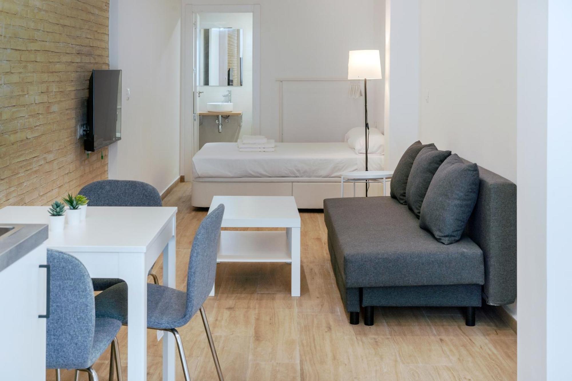 Vlc Host- Fray Pedro Apartment Valencia Exterior photo
