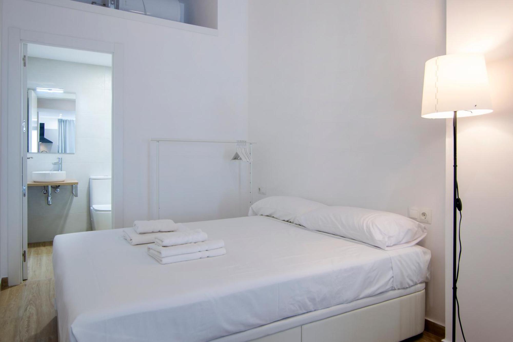 Vlc Host- Fray Pedro Apartment Valencia Exterior photo